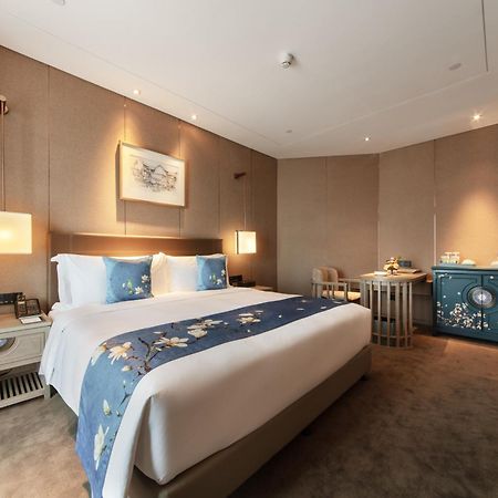 Kunming Huiyue Wyndham Hotel Экстерьер фото