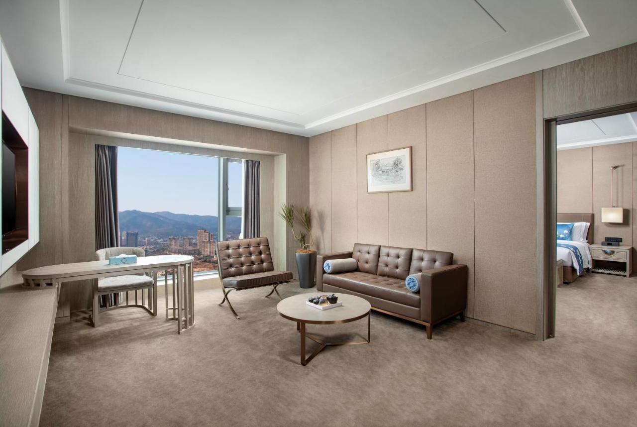 Kunming Huiyue Wyndham Hotel Экстерьер фото