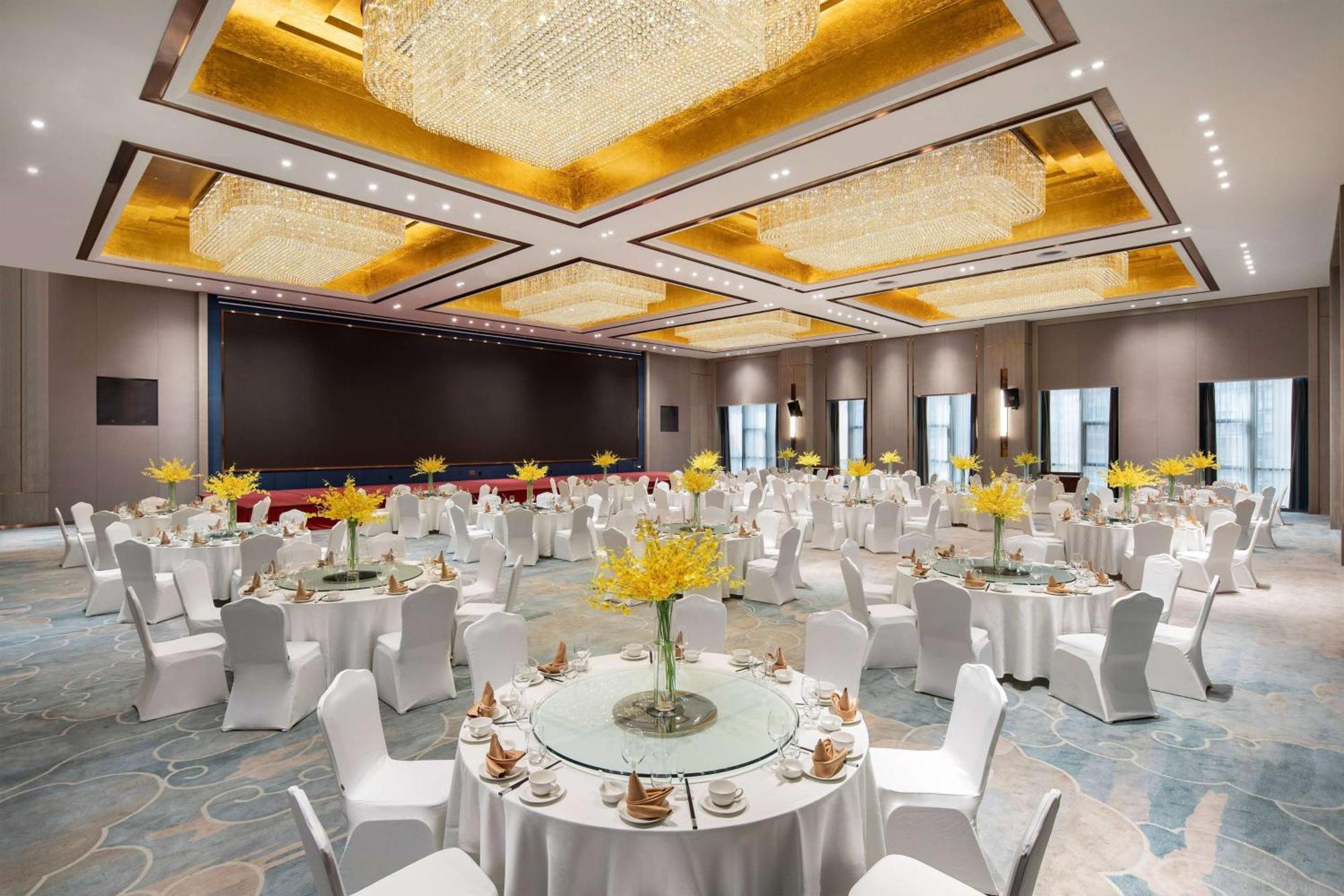 Kunming Huiyue Wyndham Hotel Экстерьер фото