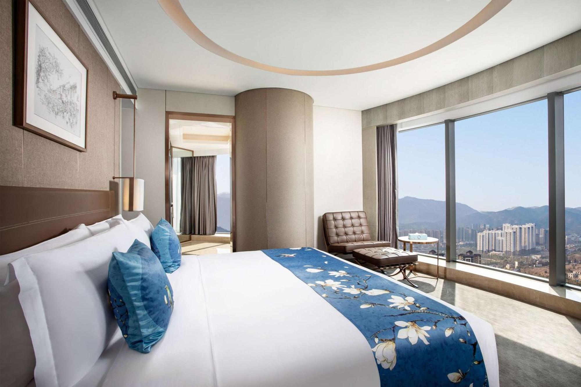 Kunming Huiyue Wyndham Hotel Экстерьер фото